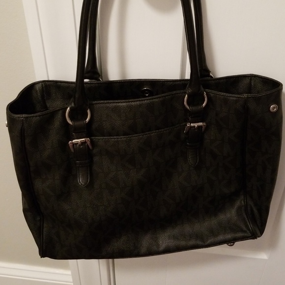 Michael Kors Tote - Picture 5 of 5